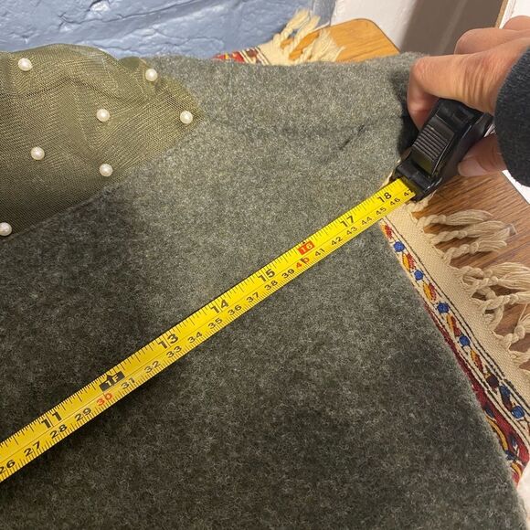 Soft Green mock neck sweater with pearl mesh neck detail size large - Picture 4 of 5